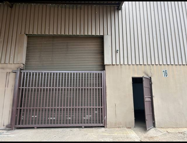 400M² WAREHOUSE TO LET IN EIKENHOF